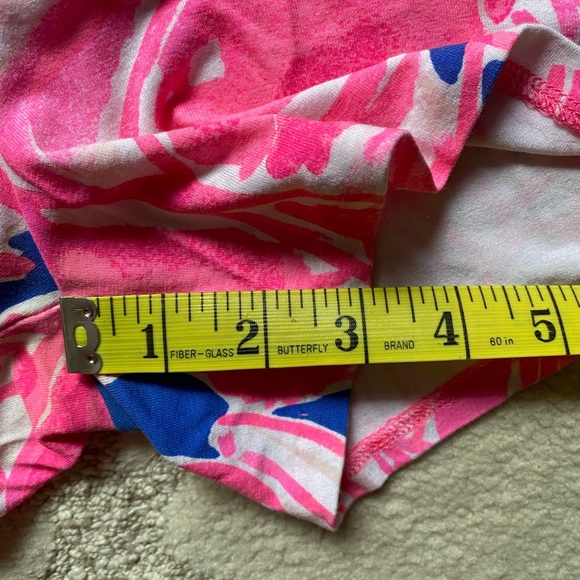 Lilly Pulitzer Lana off or on shoulder romper in beautiful Beach Bliss pattern - Picture 7 of 7